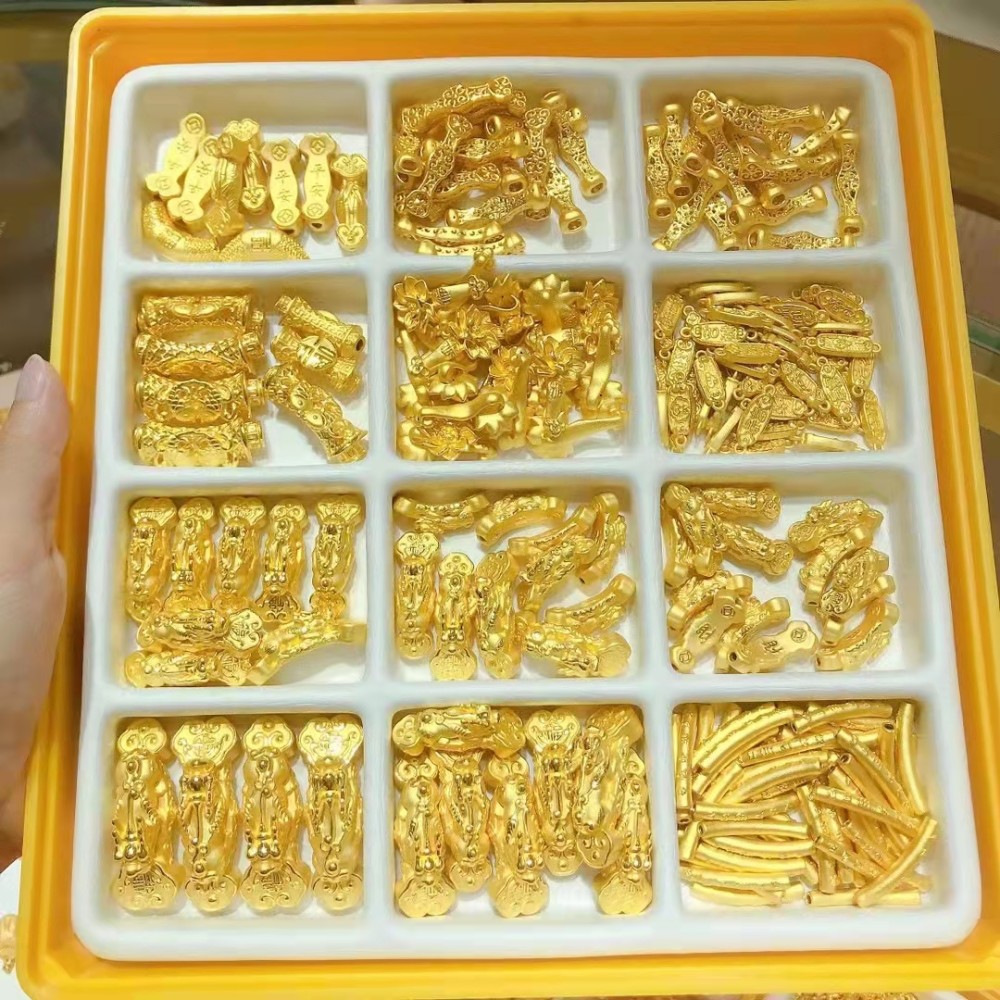 后端工厂批发环节,3d硬金出厂价也就是比普通黄金每克工费贵几十块钱