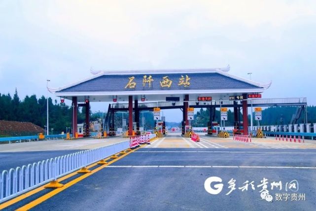 湄石高速建成通车