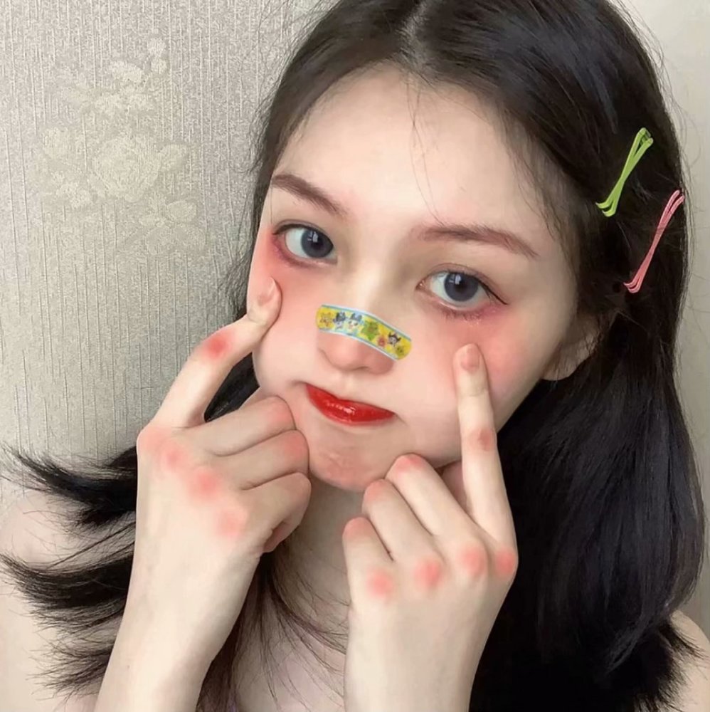 【咸鱼君】是你喜欢的女生头像吗