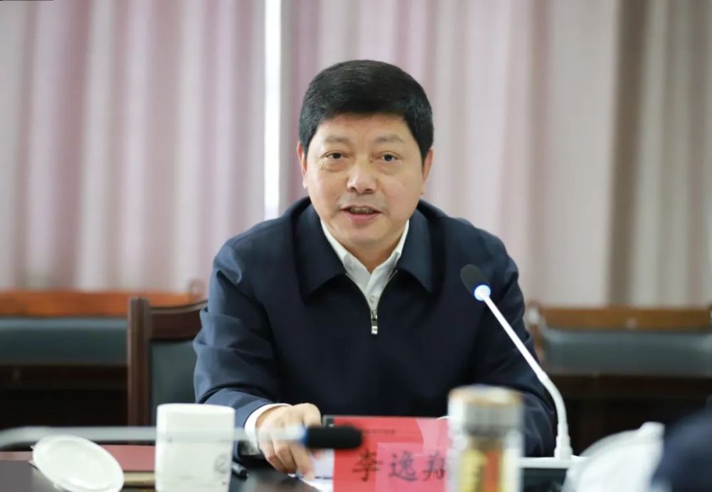 李逸翔赴市公安局调研指导工作