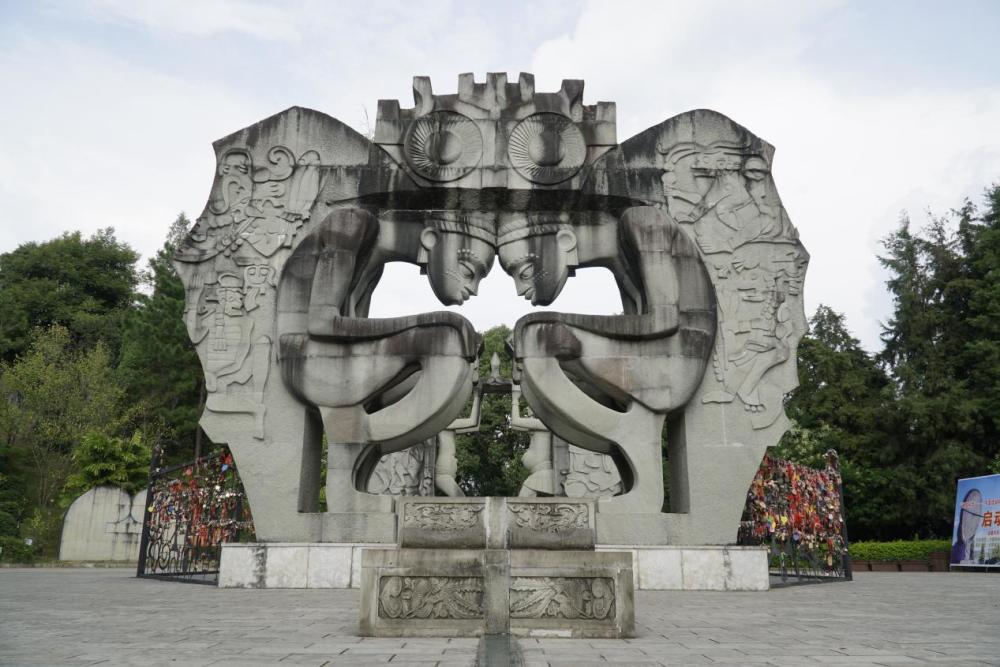 夏至时刻,太阳在此转了个身,墨江北回归线标志园