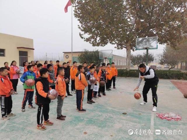 东昌府区育红小学开展送课下乡活动