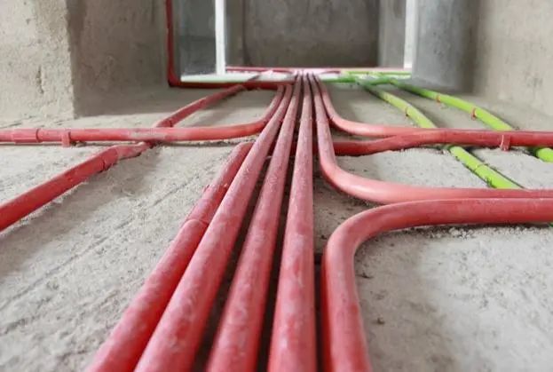 4,穿线水电布管一般采用线管暗埋的方式.