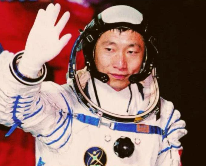 "飞天"第一人杨利伟,18年过去了,为何至今没有重返太空?