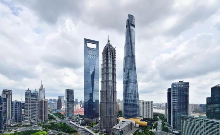 632米上海中心大厦:内部"镇楼神器"发生摆动,它的作用