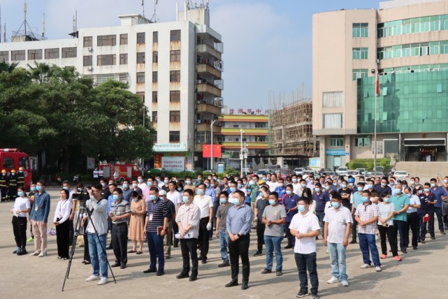 启动仪式上,汝湖镇常务副镇长段利彪表示,在防火形势严峻的秋冬季