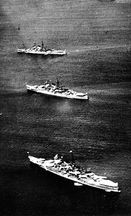 旧日本海军最上级重巡洋舰
