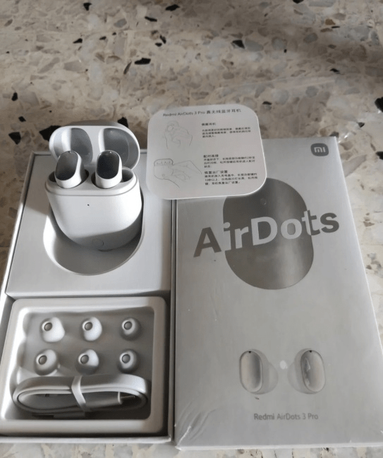 2.红米airdots pro蓝牙耳机(359)