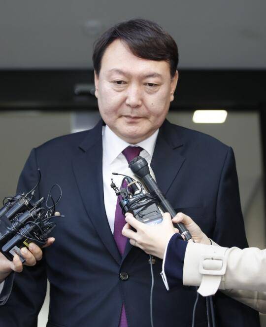 尹锡悦资料图当地时间11月5日,韩国最大在野党国民力量党选出前检察总