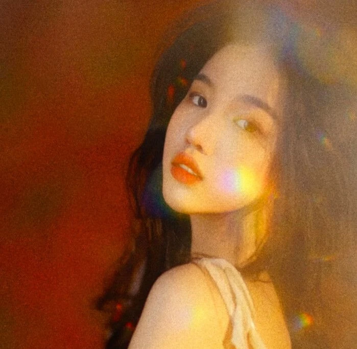 值得珍藏的文艺风女生头像