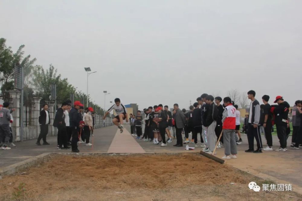 固镇县湖沟中学举行第二十八届田径运动会