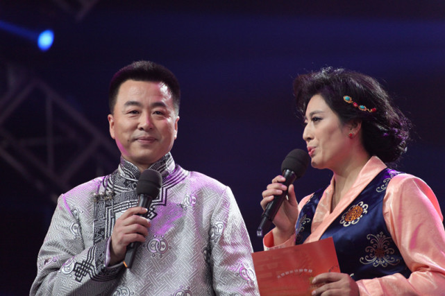 著名新闻主播纳森:一路奋斗到央视,娶普通妻子也幸福