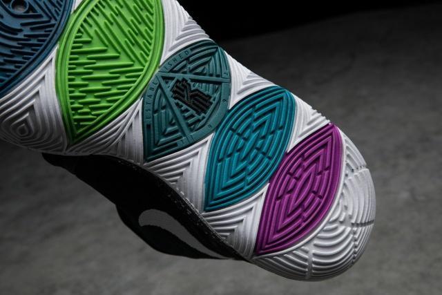 nike kyrie 5'blk mgc,让欧文拥有黑魔法的五个关键
