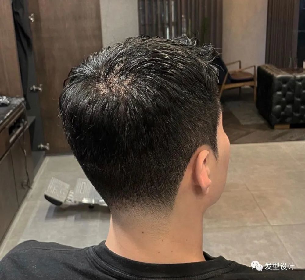 男生短发这样剪,后脑勺都帅绝!