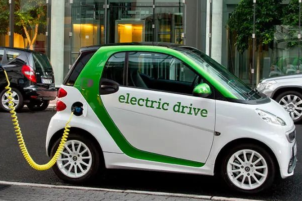 新能源汽车聚焦电动汽车需要保养吗如何保养