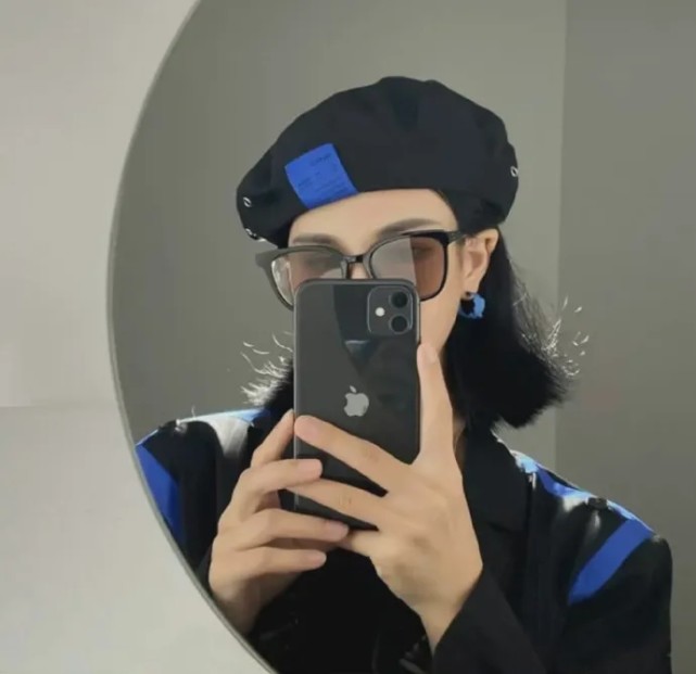 酷酷的女生头像