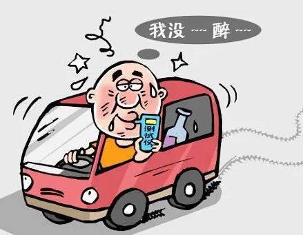 看不懂男子主动求查车又当场翻脸放话要捅死交警
