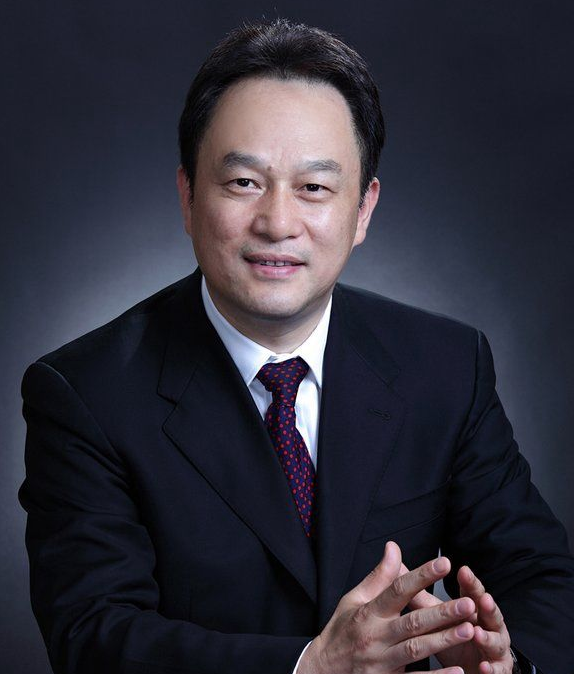 鱼跃医 疗吴光明吴群父子