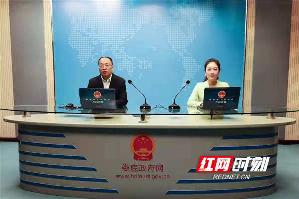 娄底市退役军人事务局党组书记,局长吴润民做客娄底市政府门户网站"