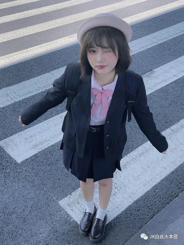 jk女孩~樱花妹穿搭|这套制服好甜好优雅呀