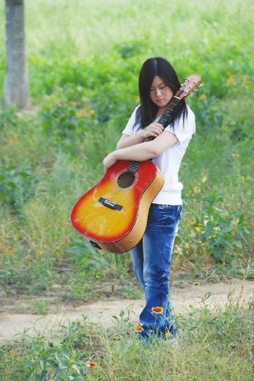 13年前在地下通道唱歌的西单女孩为什么改变了最初的梦想