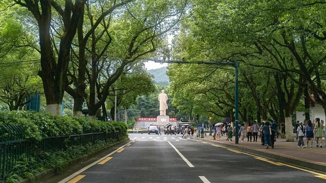 湖南大学2021年湖南省各专业录取分数统计