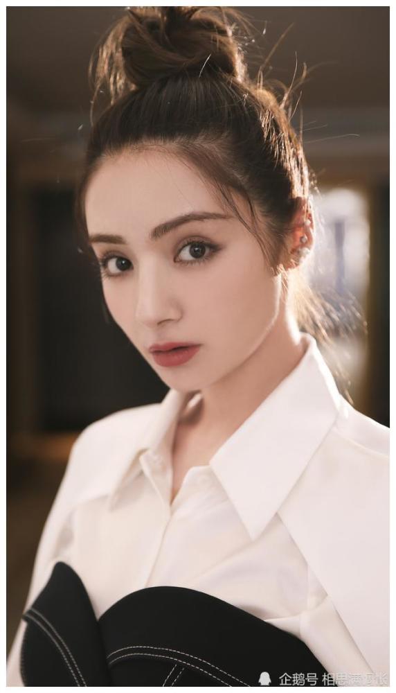 新疆盛产美女名不虚传这6位女星的颜值已占据娱乐圈半壁江山