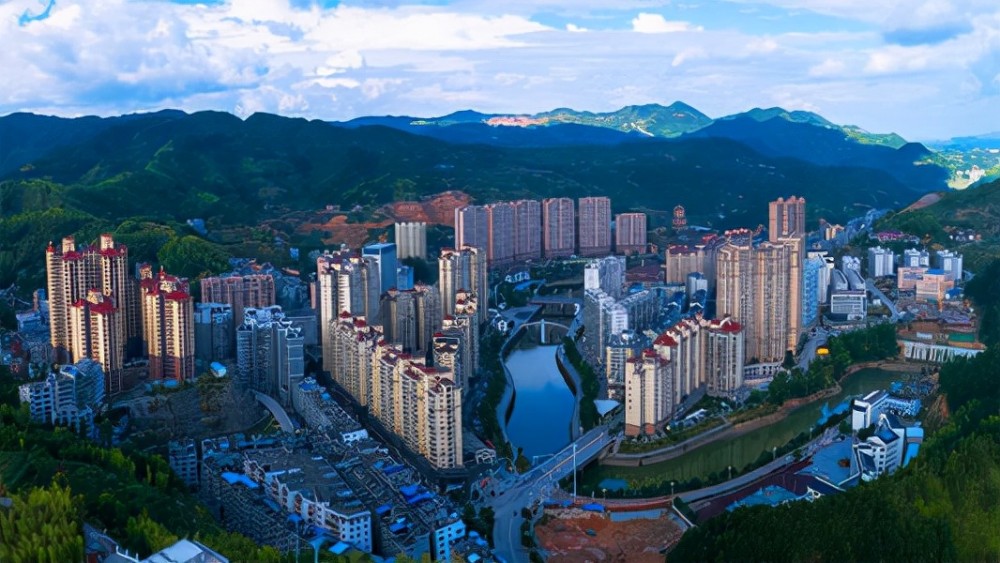 5,周宁县:周宁县常住人口15万人,gdp为76亿元.