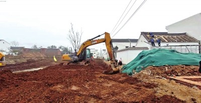 声……这种种烟火气的混响化作浚县小河镇袁庄村灾后重建的铿锵协奏曲