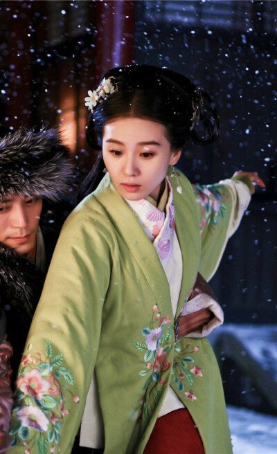 刘诗诗飘雪成经典,《步步惊心》绝美造型,让人至今难忘!