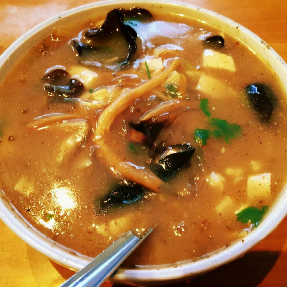 最辣的汤——河南名吃"胡辣汤"