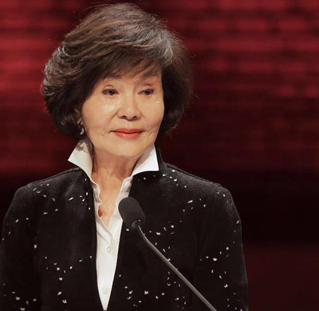 还记得那些奶奶辈的女明星吗?有人优雅老去,有人玻尿酸回春