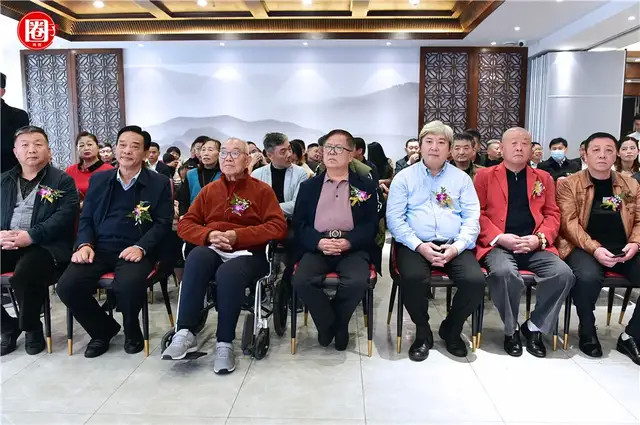 薪火相传!中国鲁菜特级烹饪大师颜卫星收徒,颜派再添新生力量
