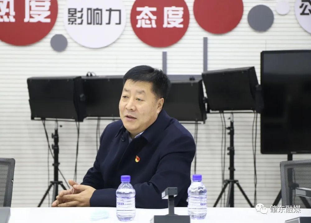 肇东融媒|张伟志,吕江一行看望慰问融媒体中心一线记者