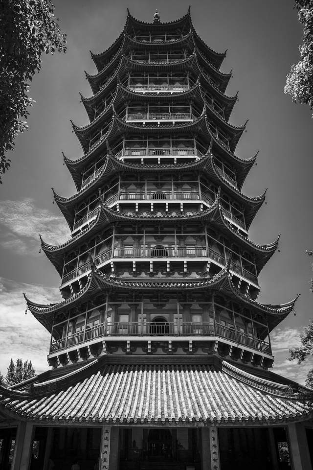 浮光报恩寺塔