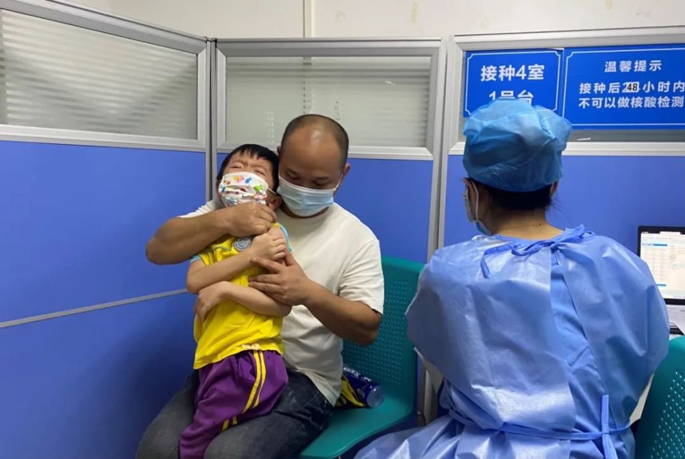 幼儿园宝宝"开打"新冠疫苗!从化街口街辖内接种点现场是这样的