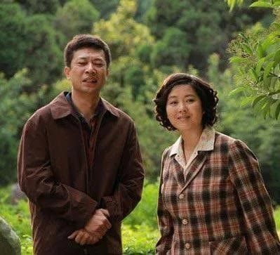 周京发现后很生气,他觉得王茜华太狠心了,孩子说不要就不要了.