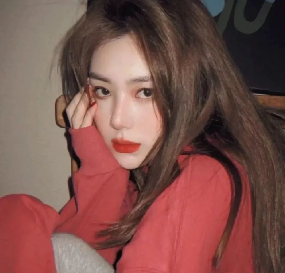 超级小众的清冷系女头