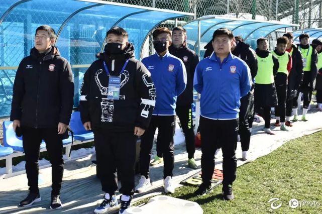 李凯助青春岛赢得冲甲关键战,青岛双雄掌握包揽中乙冠