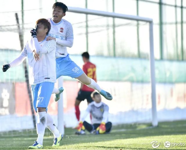 李凯助青春岛赢得冲甲关键战,青岛双雄掌握包揽中乙冠