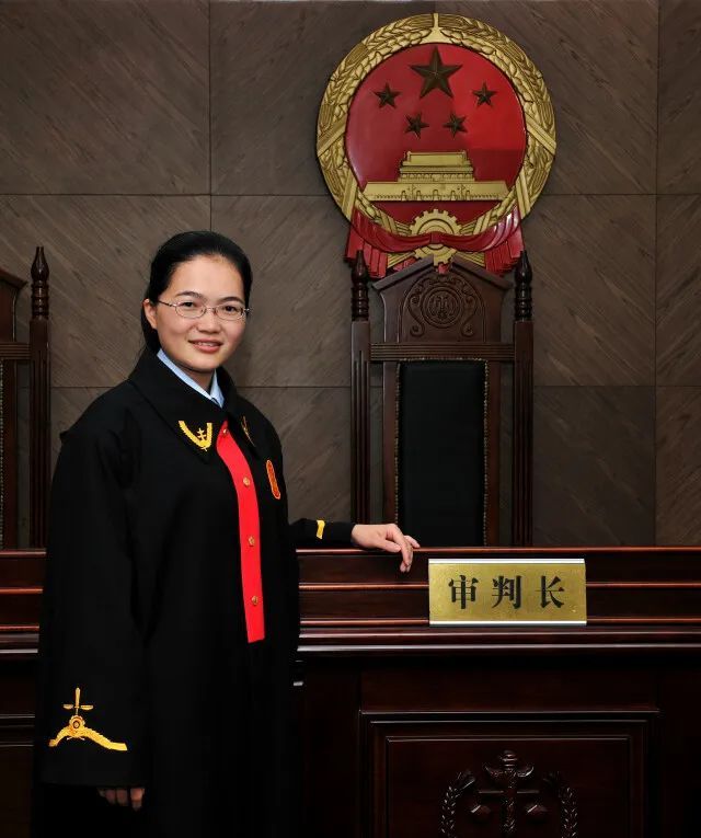 我的宝藏法官|汪样:问题婚姻的"拆弹专家"