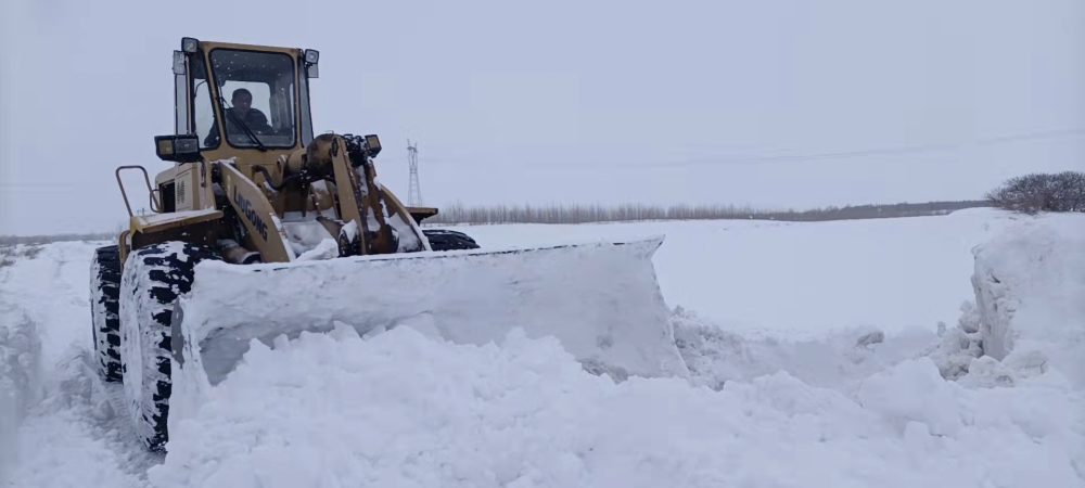 腾讯公益内蒙古通辽市遭遇有气象记录以来最强暴风雪天气.