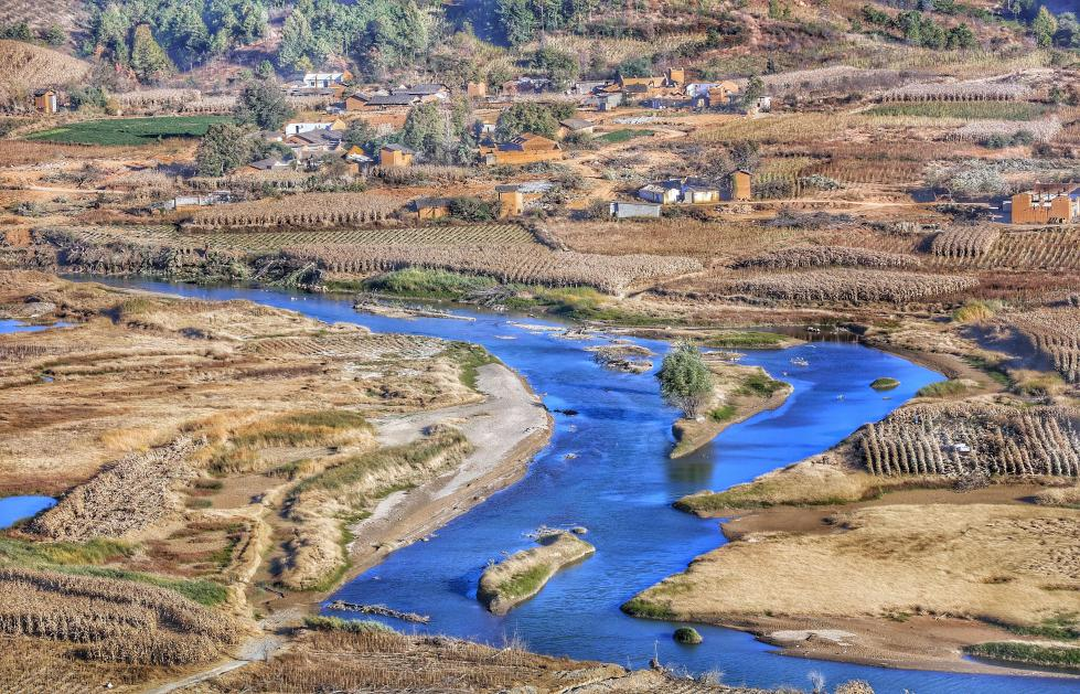 四川凉山州龙塘水库及灌区工程位于盐源县马坝河流域,是该流域的控制