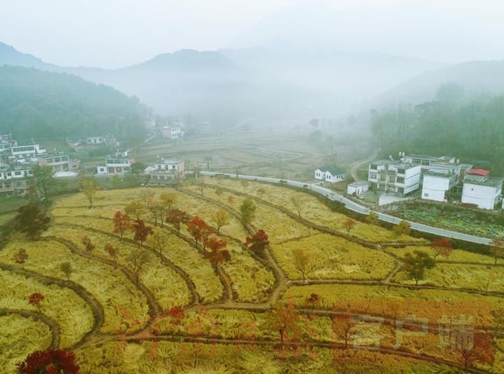 俯拾皆是:里罗城,皇殿,千工堰,半边街,余子店,插旗尖,飞旗山,落旗场