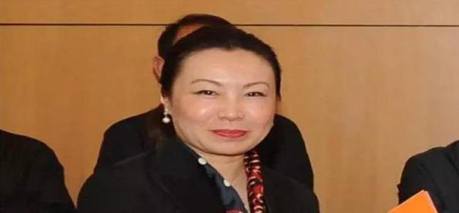 云南女高官罗敏:6年中靠美色爬到正厅级,事情败露,终自食恶果