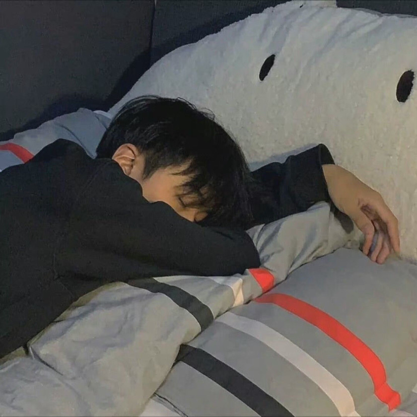 男高中生都在找的少年感头像