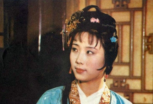 红楼梦里鸳鸯自述邢夫人道喜时我开始还以为说的是他