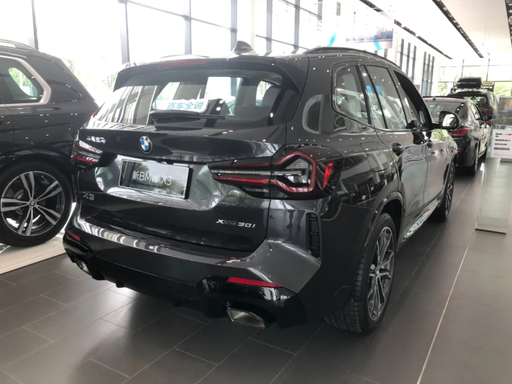 2022款宝马x3实拍外观更激进内饰更奢华全系20t8at