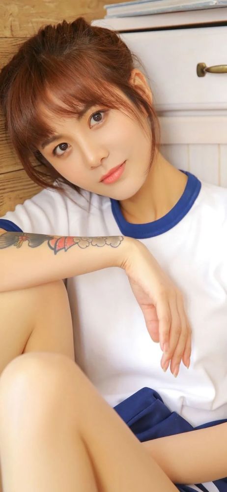 date211112美女锁屏