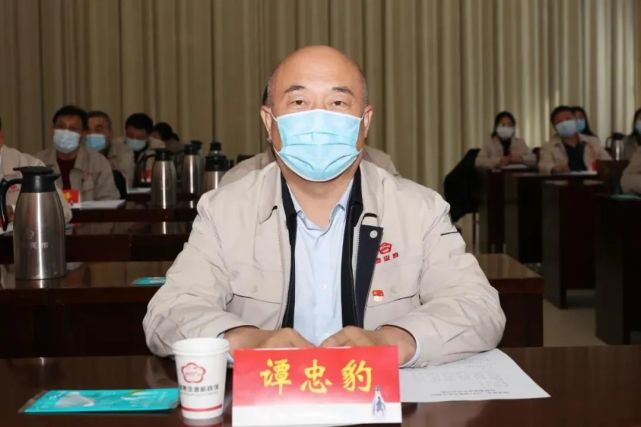 汾酒总经理谭忠豹汾酒总经理谭忠豹也表示,汾酒将把改革行动固化为"